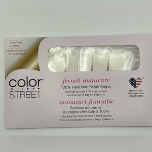 Color Street Meet Me in Paris Nail Strips